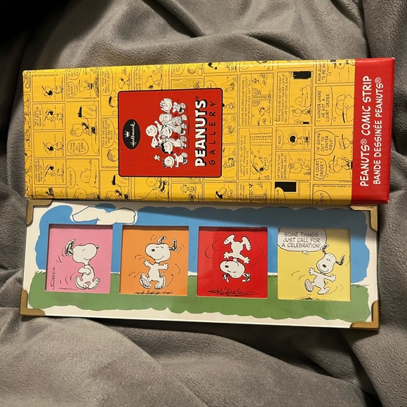 Peanuts Gallery Comic Strip - Picture 1 of 4